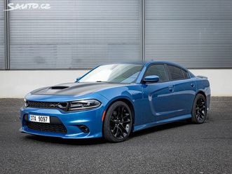 dodge charger 6.4 v8 hemi scat pack