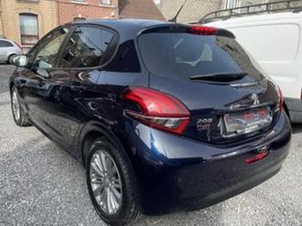 ② peugeot 208 style 1.2 ess euro 6 b 1er proprio 06/2017 — peugeot — 2ememain