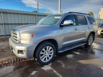 toyota sequoia * carfax *