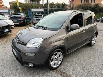 fiat panda 1.0 hybrid 5posti **solo 18.000km**
