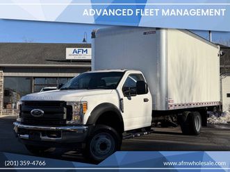 2017 ford f-550 super duty 4x2 2dr regular cab 145.3 205.3 in. wb