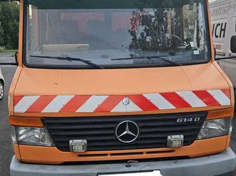 mercedes-benz vario 614 d vario doka ladekran