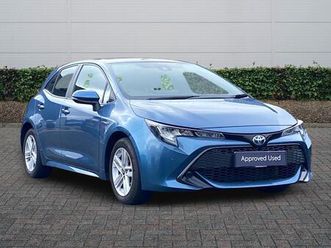 toyota corolla icon tech hatchback's 1.8 vvt-h icon tech cvt euro 6 (start/stop) 5dr
