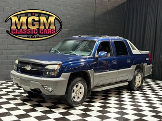 2002 chevrolet avalanche 1500 1500 4dr 4wd crew cab sb