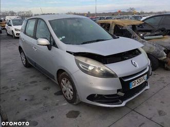 renault scenic ver-energy-dci-130-euro-6-s-s-xmod-bose-edition