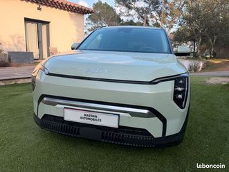 kia ev3 204ch 81,4kwh earth / grande autonomie / 650 kms d'autonomie / destockage -26% / sieges et volant chauffants / smart cle / garantie constructeur