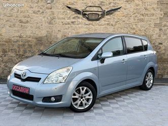 toyota corolla verso 2.2 d-4d 136ch limited édition /7places