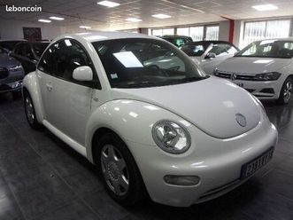 vw new beetle 2.0 115 cv 1ere main / france 91.400 km clim / radio k7/ vitres elecr/ direction assistee / kit distibution + pompe a eau neuf
