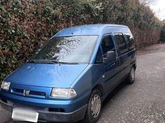 peugeot expert 2lhdi 8 place
