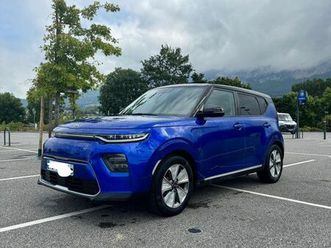 vends kia e-soul 64kwh sous garantie