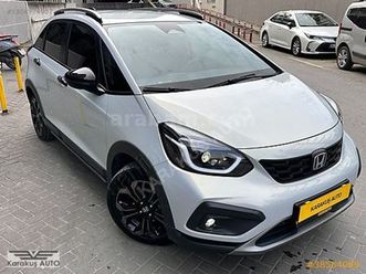 galeriden honda jazz 1.5 hybrid crosstar executive 2025 model i̇stanbul 22.000 km mavi - 38554069 | arabam.com