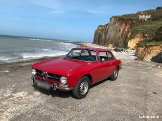alfa romeo coupe bertone 1971