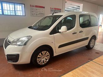 berlingo multispace 1.6 bluehdi xtr 100cv autocar.