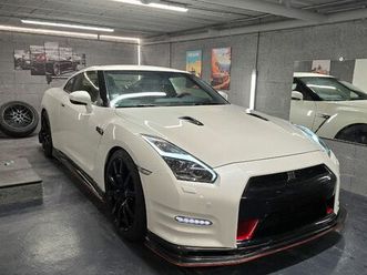 nissan gtr r35 3.8 v6 550cv black edition