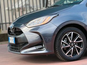 toyota yaris hybrid trend senza obbligo finanziamento