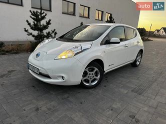 nissan leaf 2016