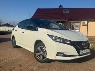 nissan leaf 2021