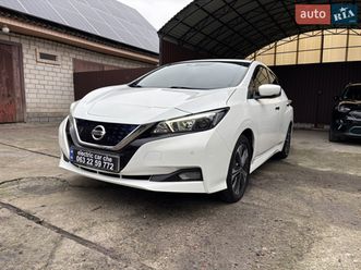 nissan leaf 2020