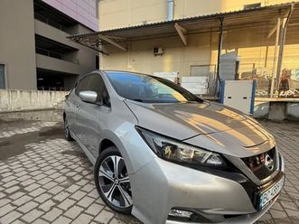 nissan leaf 2019