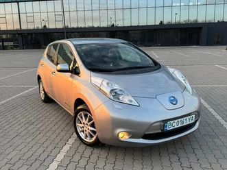 nissan leaf 2015