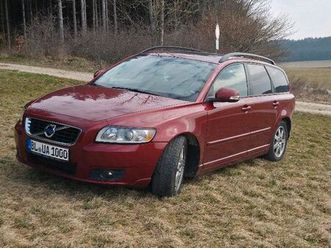 volvo v50 d2 2010