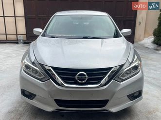 nissan altima 2017