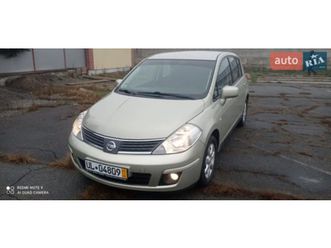 nissan tiida 2008