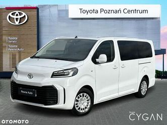 toyota proace verso 2.0 d4-d long business
