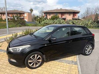 i20 ii 2015 5p 1.2 comfort econext 84cv