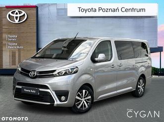 toyota proace verso 2.0 d4-d long family