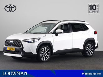 toyota corolla cross hybrid 140 style | lederen bekleding | elek. verstelbare bestuurdersstoel | stoelverwarming | parkeersensoren |