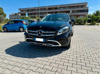 mercedes-benz gla 200 d - sport