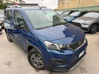 peugeot rifter mix bluehdi 130 allure autocarro
