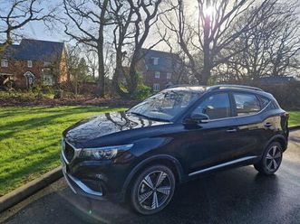 44.5kwh exclusive auto 5dr