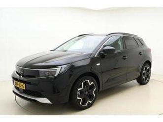 opel grandland, 1.2 turbo 130pk automaat ultimate | navigatie | camera | alcantara | elektrische achterklep | stoel- en stuurverwarming | verwar