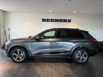 e-tron quattro suv s-line 315 kw