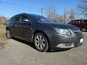 opel insignia sports tourer 2.0 t sport awd