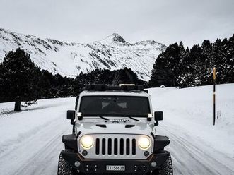 jeep wrangler sahara 2.8 crd unlimited (2012) diesel automat