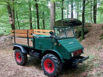 mercedes-benz unimog 411