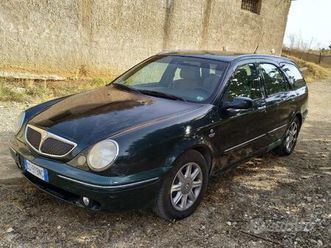 lancia lybra sw 2.4 jtd diesel 2003 ottime condizi