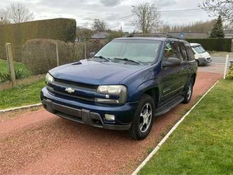 voiture particulière chevrolet trailblazer 2004