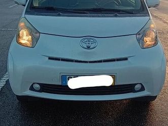 toyota iq 1.4 d-4d 2 ep+navi+bluetooth