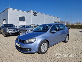 1.4 tsi trendline mo-i. vezetett szervizkönyvvel