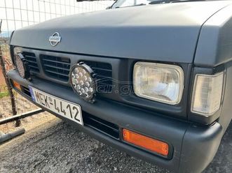 nissan king cab 1998