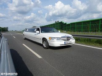 lincoln town car 4.6 signature