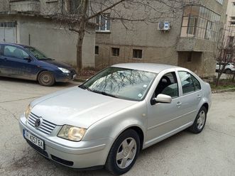 vw bora 1.6 sr 1,050 eur