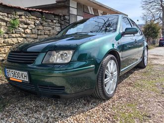 vw bora 2.3 / 150 u043aс. 1,400 eur