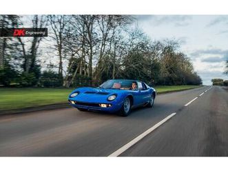 lamborghini miura p400 - original & striking colour combination of bleu miura over skay senape [dk2298]