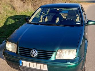 vw bora 1.6, 101, sr 2,200 eur
