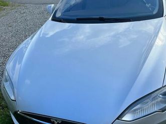 85d 4wd gratis lading